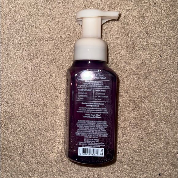 New Bath & Body Works Pomegranate and Blackberry Hand Soap Set of 3 - Picture 3 of 3